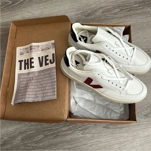 Veja unisex V-12 Sneakers